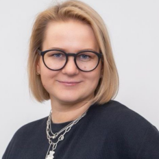 Ксения Вахова