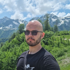 Александр Алексеев