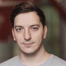 Андрей Ефремов