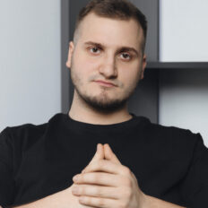 Александр Селищев