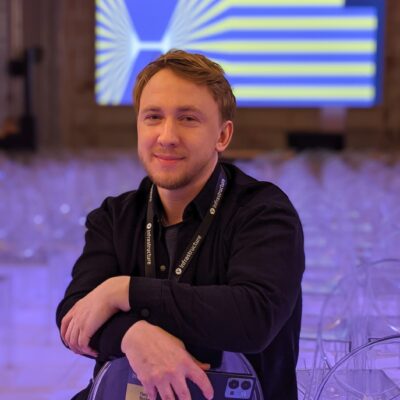 Виталий Папулов